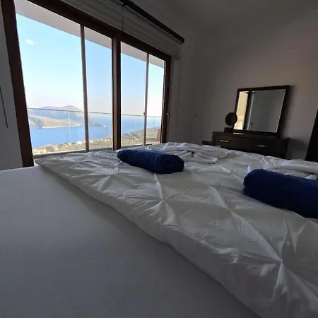 빌라 Sea View Heathed Pool *