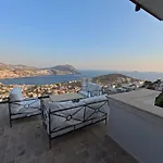 Sea View Heathed Pool *