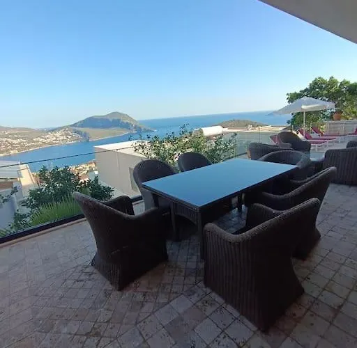 Sea View Heathed Pool Vilă Kalkan